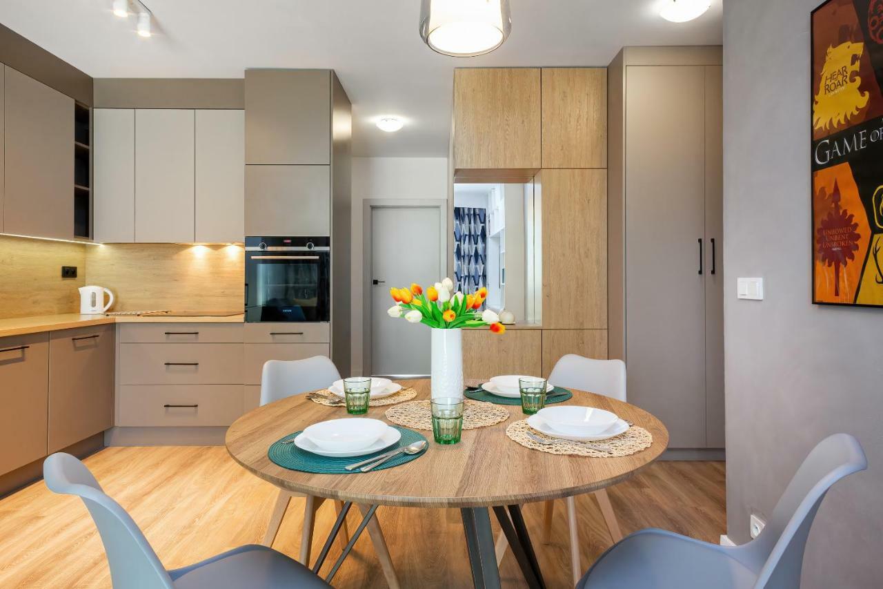 Fort Wola Apartments Warsaw By Noclegi Renters Δωμάτιο φωτογραφία