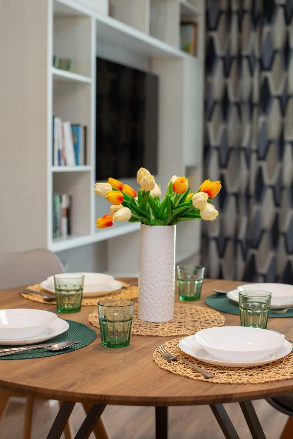 Fort Wola Apartments Warsaw By Noclegi Renters Εξωτερικό φωτογραφία