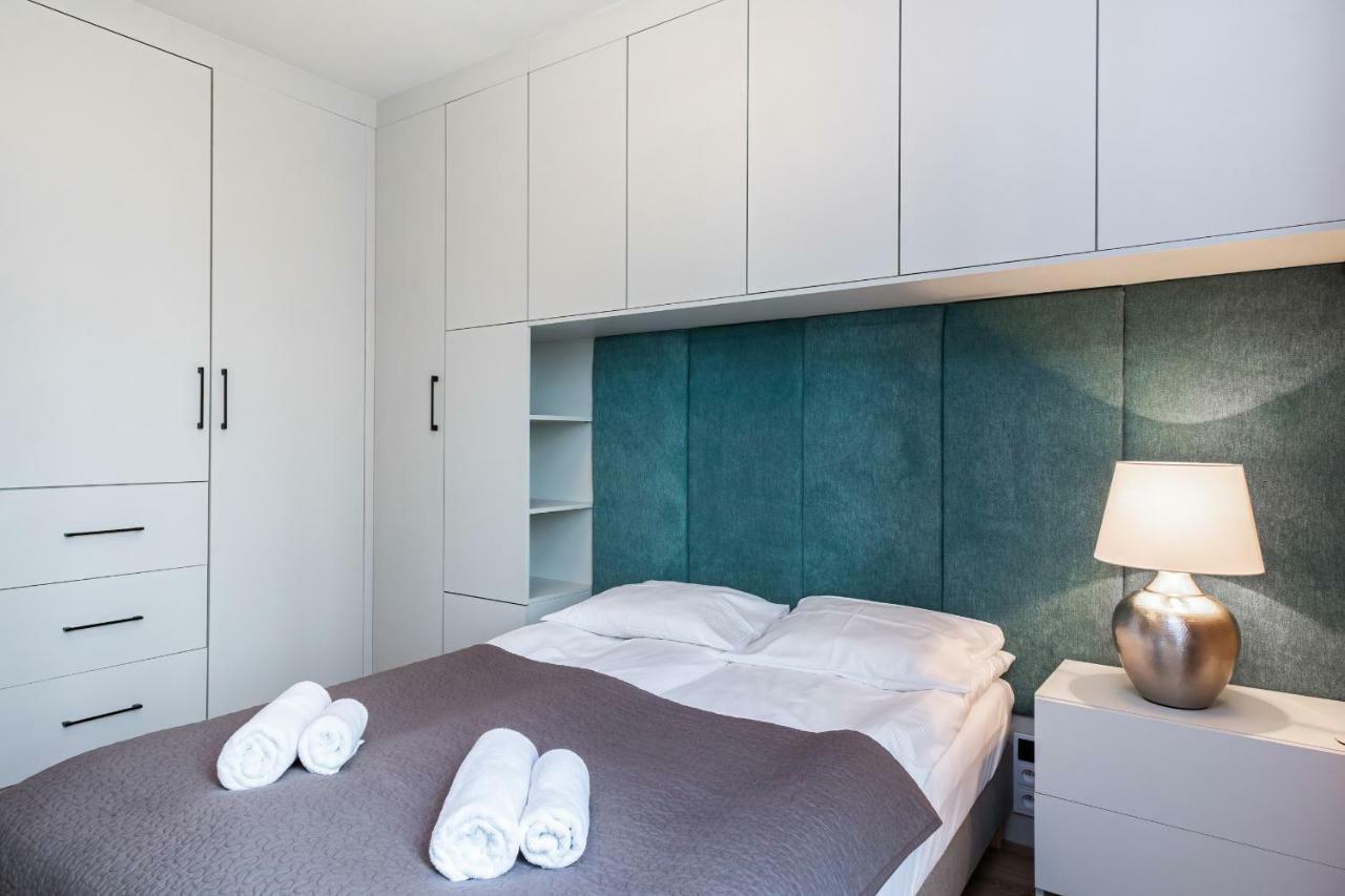 Fort Wola Apartments Warsaw By Noclegi Renters Εξωτερικό φωτογραφία